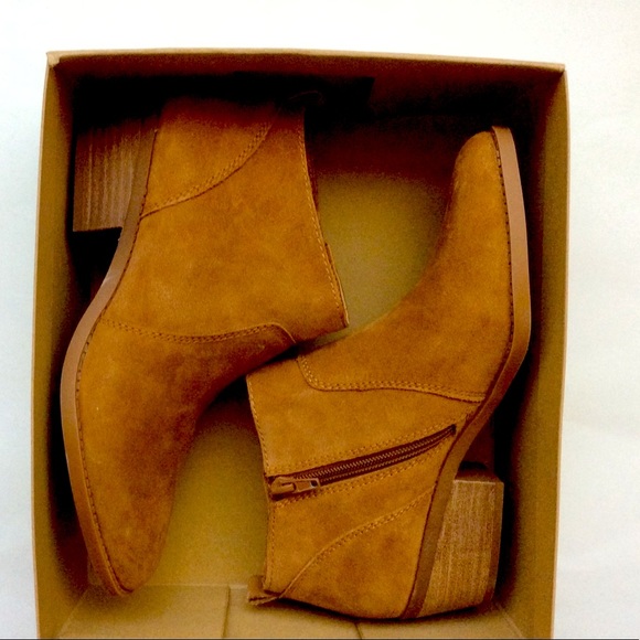 Suede boots ankle boots Lucky brand suede booties cogniac brown booties size 8.5 - Picture 3 of 6
